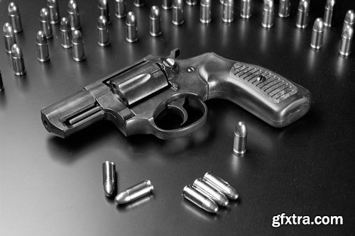 GUNS and Ammunition - 6 UHQ JPEG